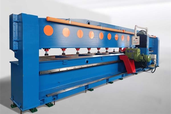 板材銑邊機(jī)的優(yōu)勢(shì)技術(shù)特征